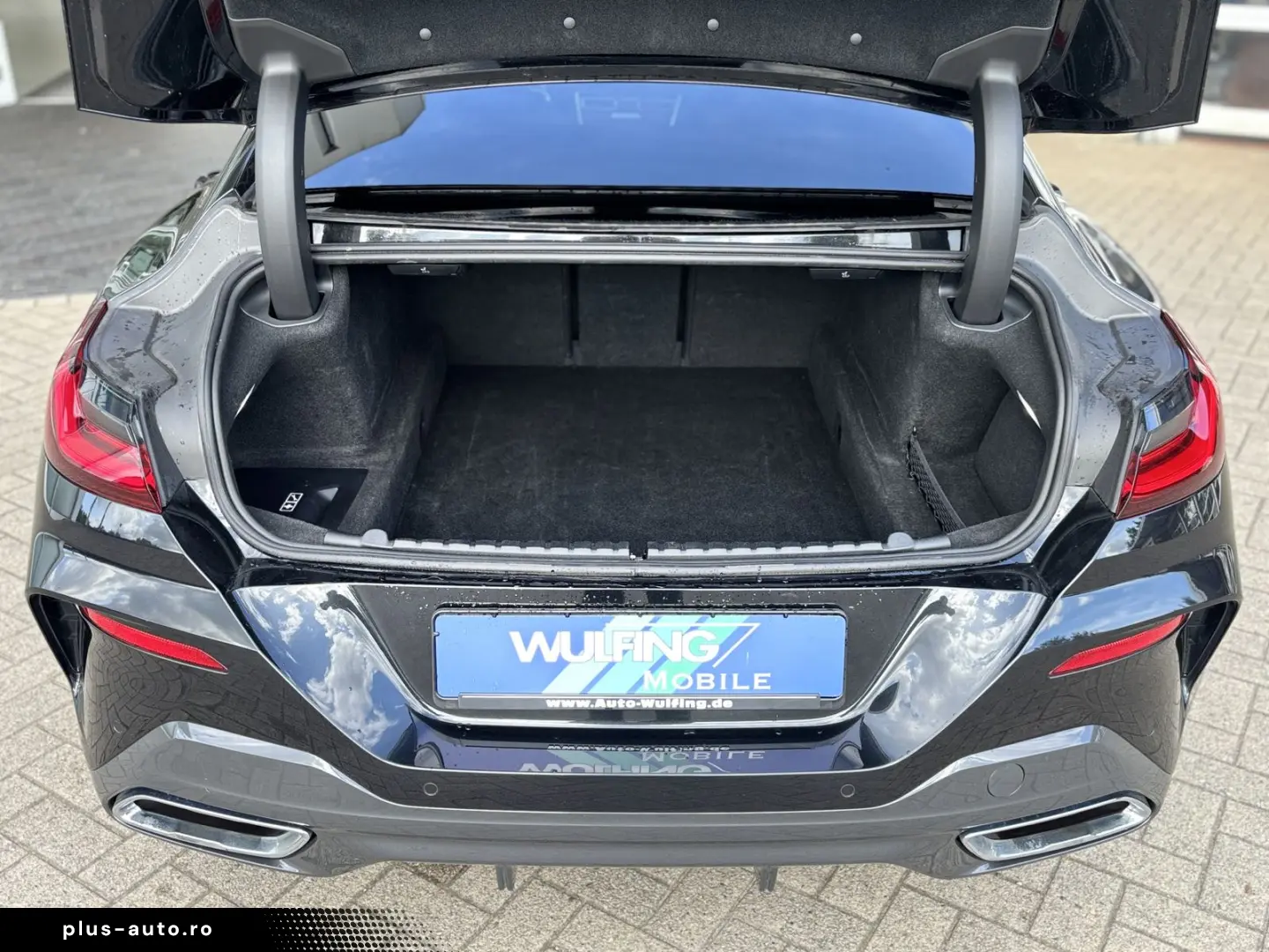 BMW M850 i xDrive PANO ACC LEDERVOLL!!1. Hd.