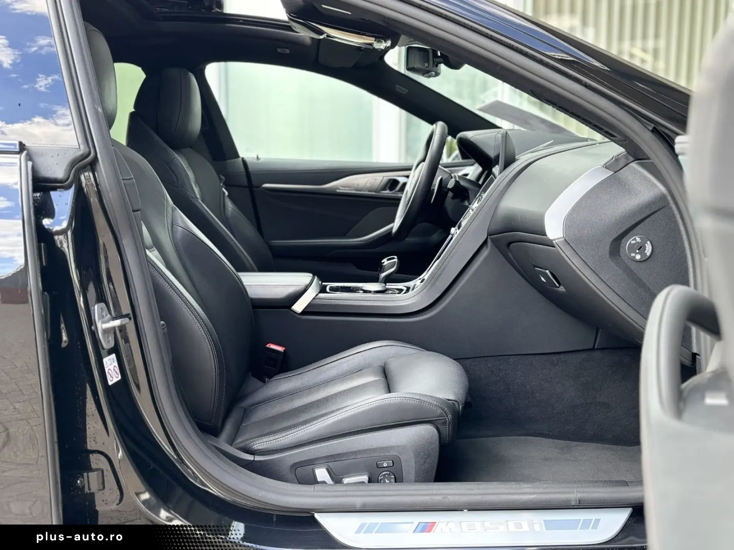 BMW M850 i xDrive PANO ACC LEDERVOLL!!1. Hd.