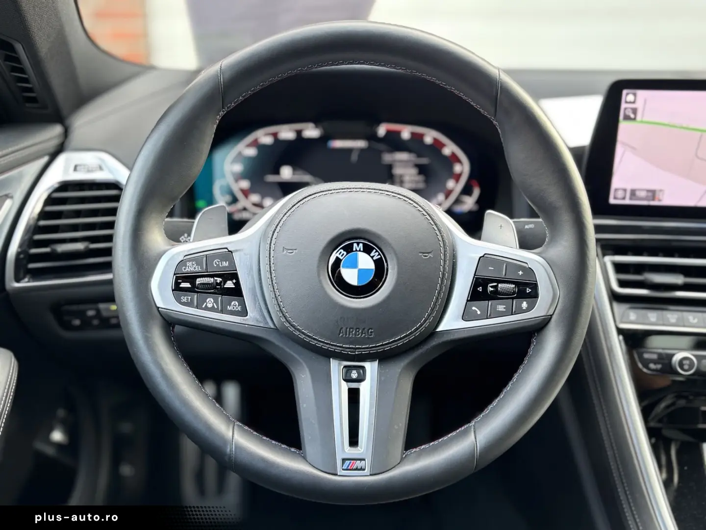 BMW M850 i xDrive PANO ACC LEDERVOLL!!1. Hd.