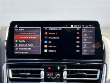 BMW M850 i xDrive PANO ACC LEDERVOLL!!1. Hd.