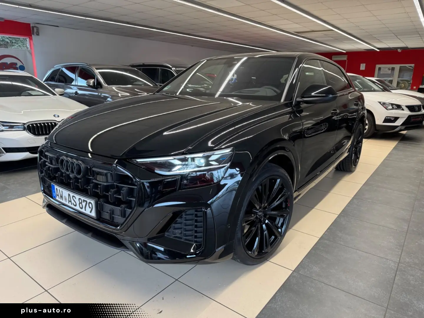 AUDI Q8 50TDI S-Line Black 23zoll Masage Pano B&O