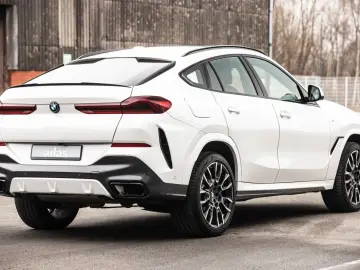 BMW X6 30d xDrive MSport PANO LED StHz Mass voll