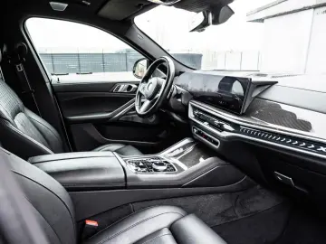 BMW X6 30d xDrive MSport PANO LED StHz Mass voll