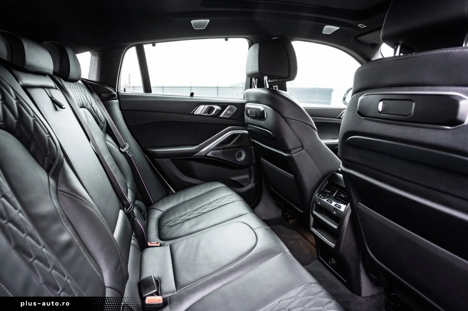 BMW X6 30d xDrive MSport PANO LED StHz Mass voll