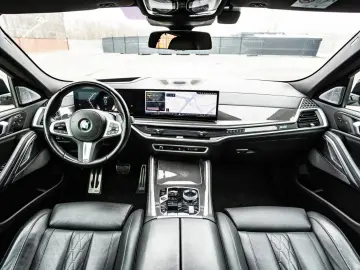 BMW X6 30d xDrive MSport PANO LED StHz Mass voll