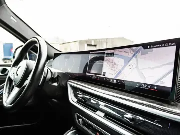 BMW X6 30d xDrive MSport PANO LED StHz Mass voll