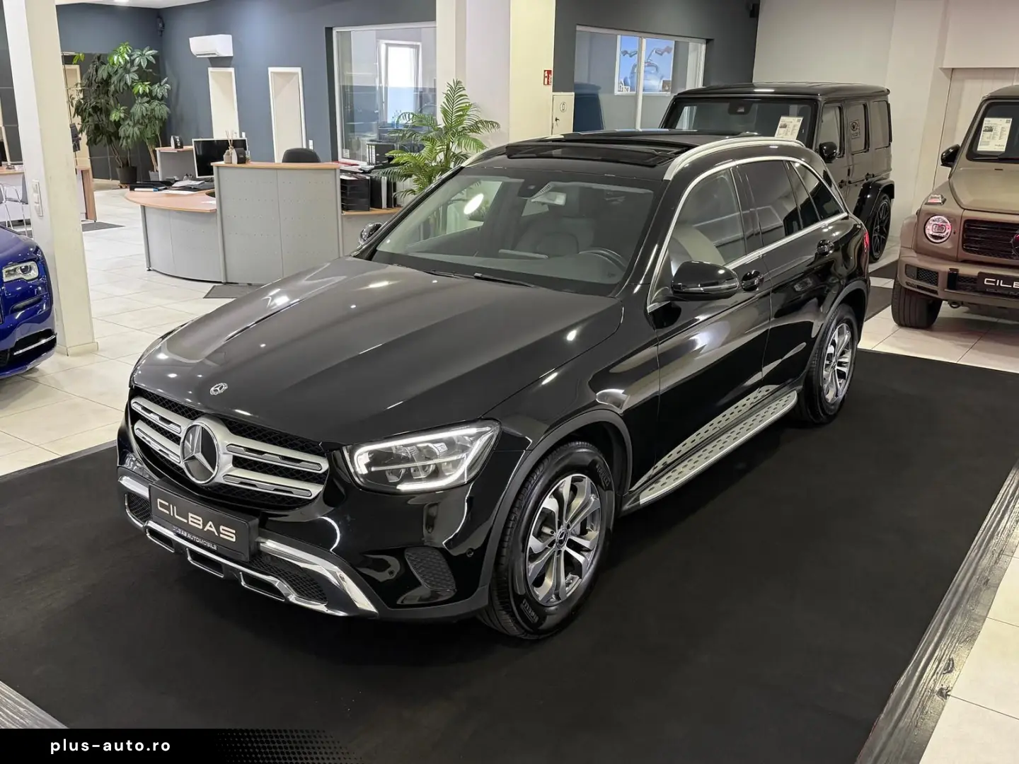 MERCEDES-BENZ GLC 220 d 9G 4M  PANO LED SHZ CARPLAY 1.HAND