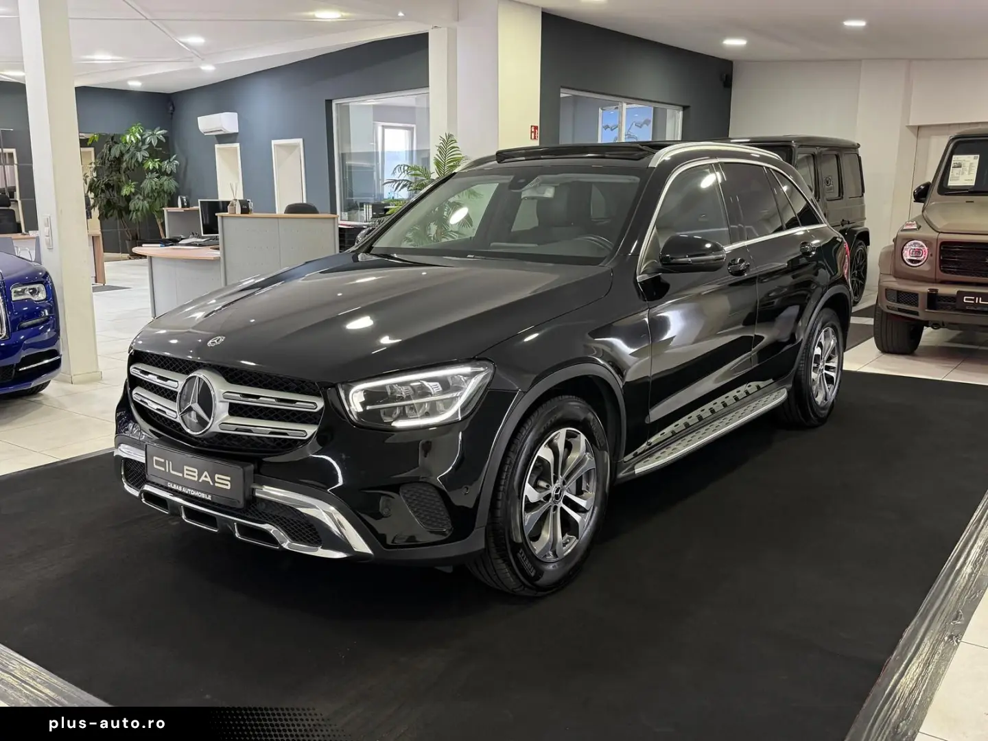 MERCEDES-BENZ GLC 220 d 9G 4M  PANO LED SHZ CARPLAY 1.HAND