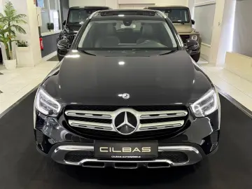 MERCEDES-BENZ GLC 220 d 9G 4M  PANO LED SHZ CARPLAY 1.HAND