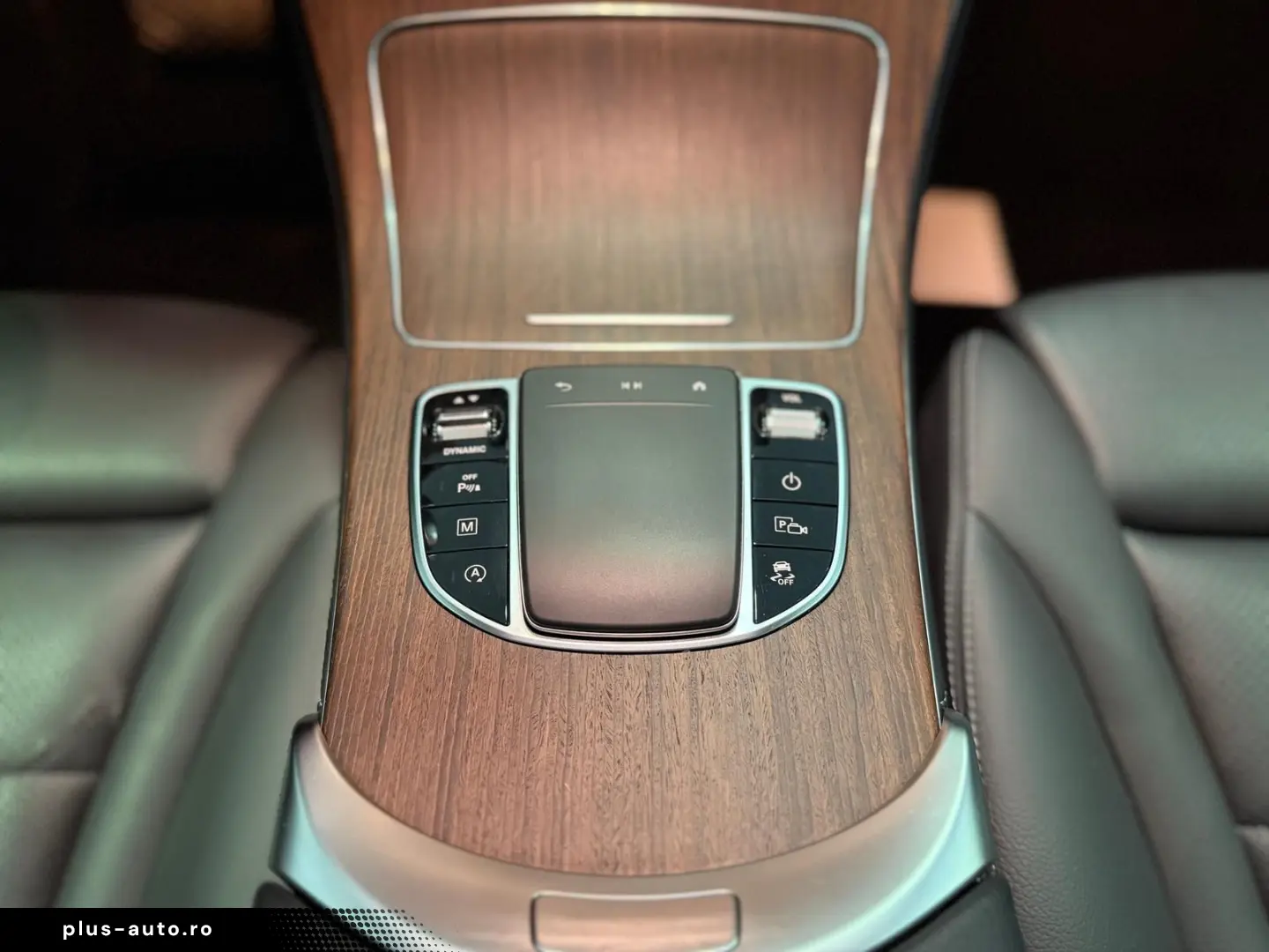 MERCEDES-BENZ GLC 220 d 9G 4M  PANO LED SHZ CARPLAY 1.HAND