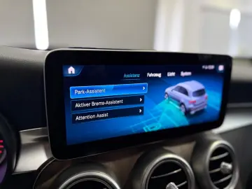 MERCEDES-BENZ GLC 220 d 9G 4M  PANO LED SHZ CARPLAY 1.HAND