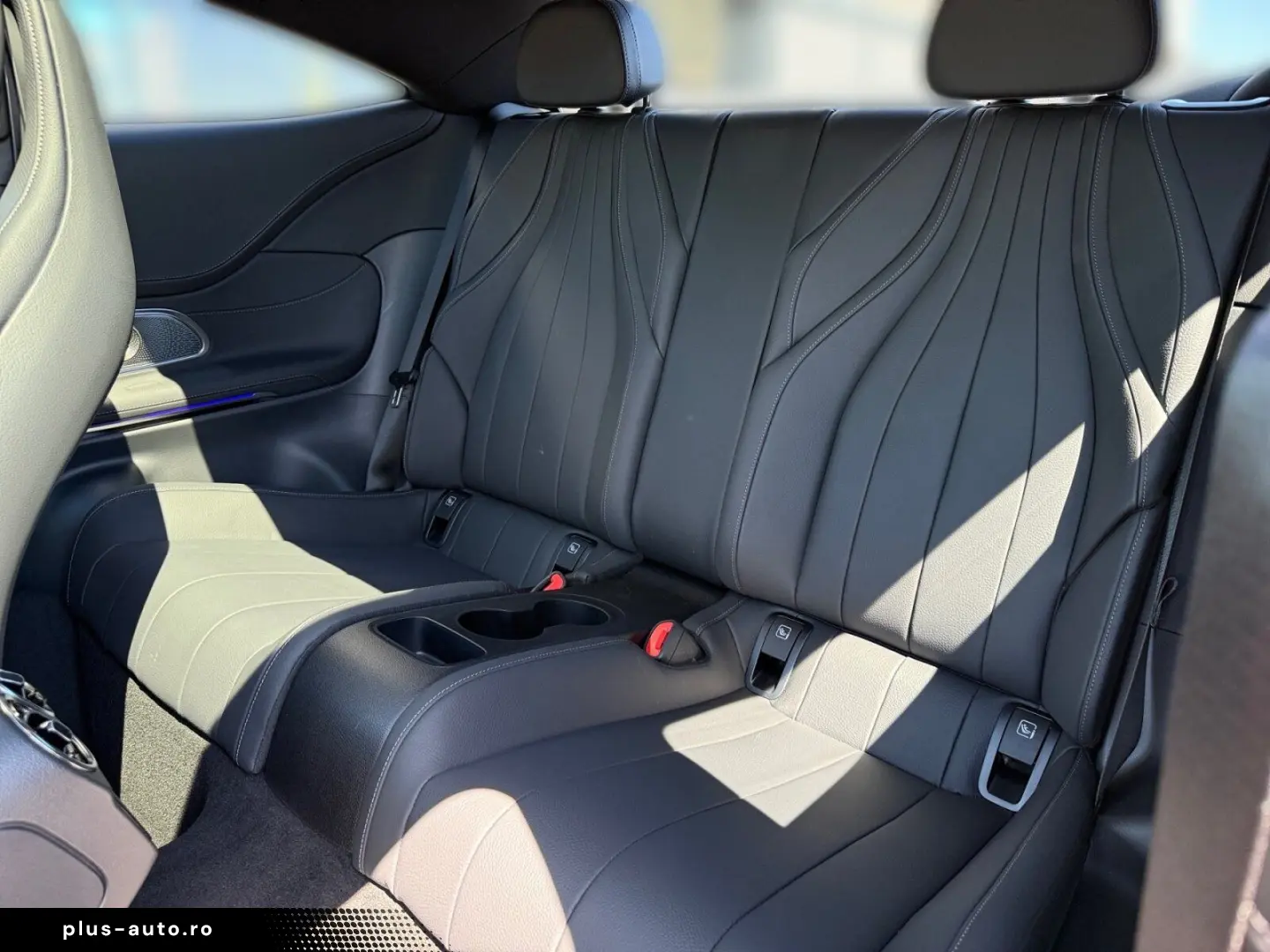 MERCEDES-BENZ CLE 300e AMG PREM  LEDER HuD BUR PAN KEYL