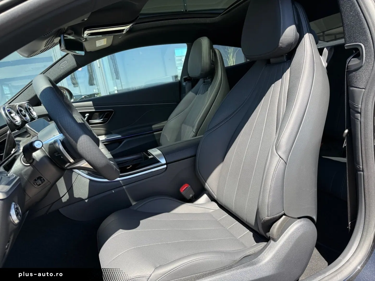 MERCEDES-BENZ CLE 300e AMG PREM  LEDER HuD BUR PAN KEYL