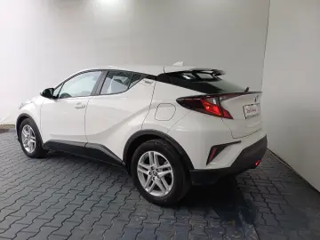 Toyota C-HR 1 8 Hybrid C-ENTER