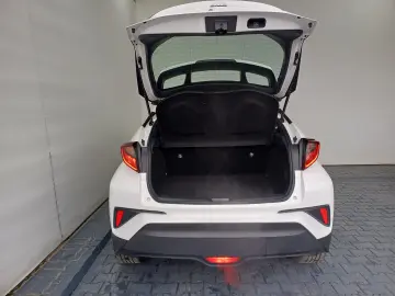Toyota C-HR 1 8 Hybrid C-ENTER