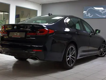 BMW 540dA Limo xDrive~M-SPORTPAKET UNFALLFREI DEUTS