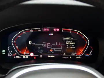 BMW 540dA Limo xDrive~M-SPORTPAKET UNFALLFREI DEUTS