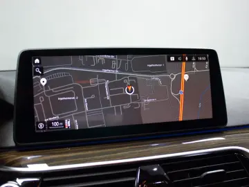 BMW 540dA Limo xDrive~M-SPORTPAKET UNFALLFREI DEUTS