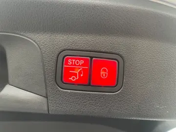 MERCEDES-BENZ GLE 63 S 4MATIC  AMG Pano HUD Massage &hellip;