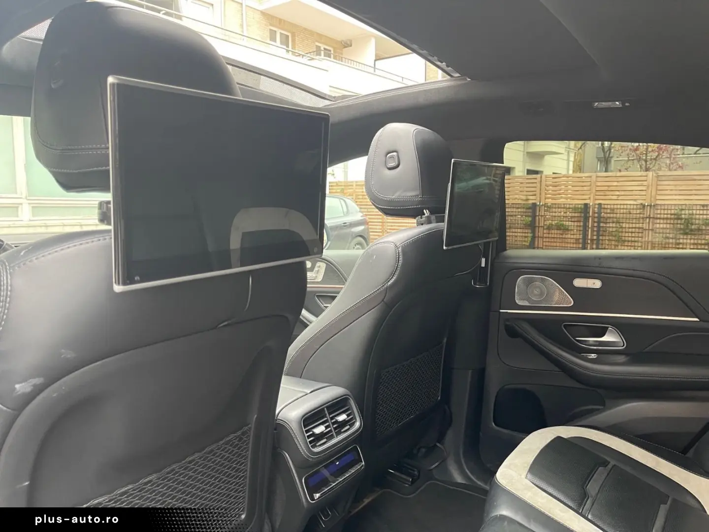 MERCEDES-BENZ GLE 63 S 4MATIC  AMG Pano HUD Massage &hellip;