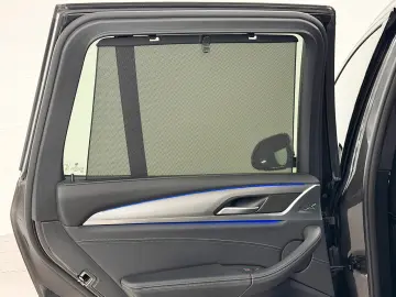 BMW X3 XDRIVE 20D M-SPORTPAKET AUS 1 HAND UNFALLFREI