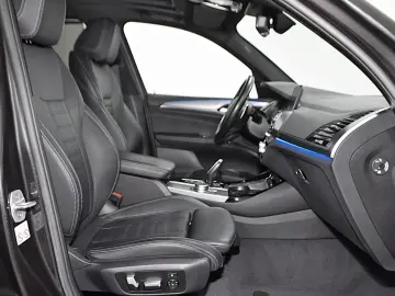 BMW X3 XDRIVE 20D M-SPORTPAKET AUS 1 HAND UNFALLFREI