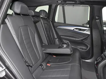 BMW X3 XDRIVE 20D M-SPORTPAKET AUS 1 HAND UNFALLFREI