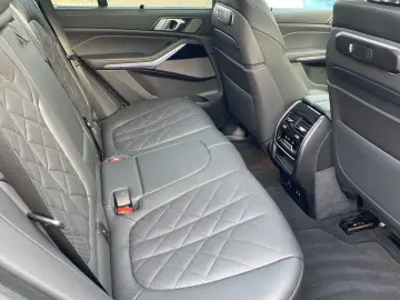 BMW X5 xDrive 30d M Sport UPE 114.000€ SkyLounge