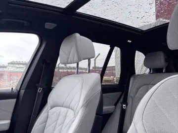 BMW X5 30 d xDrive M Sport -Luft-Integral- B&W - 22Z