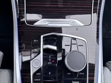 BMW X5 30 d xDrive M Sport -Luft-Integral- B&W - 22Z