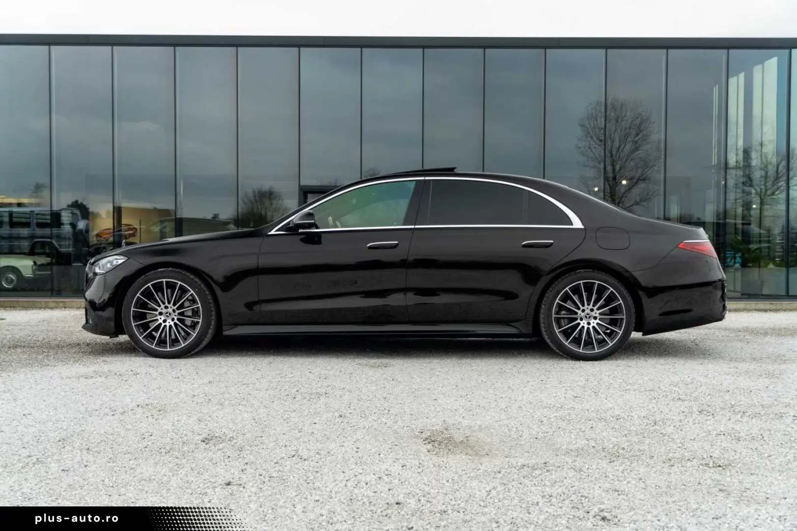 Mercedes-Benz S 580 Lang AMG Remote Park Pan