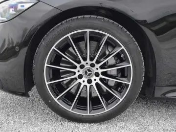 Mercedes-Benz S 580 Lang AMG Remote Park Pan