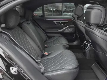 Mercedes-Benz S 580 Lang AMG Remote Park Pan