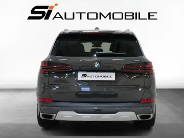 BMW X5 xDr30d  UVP 125.440€ MASSAGE LUFT STHZG TRITT