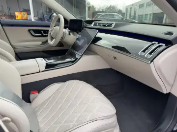 Mercedes-Benz S 500 4M AMG Burm HUD KeyGo