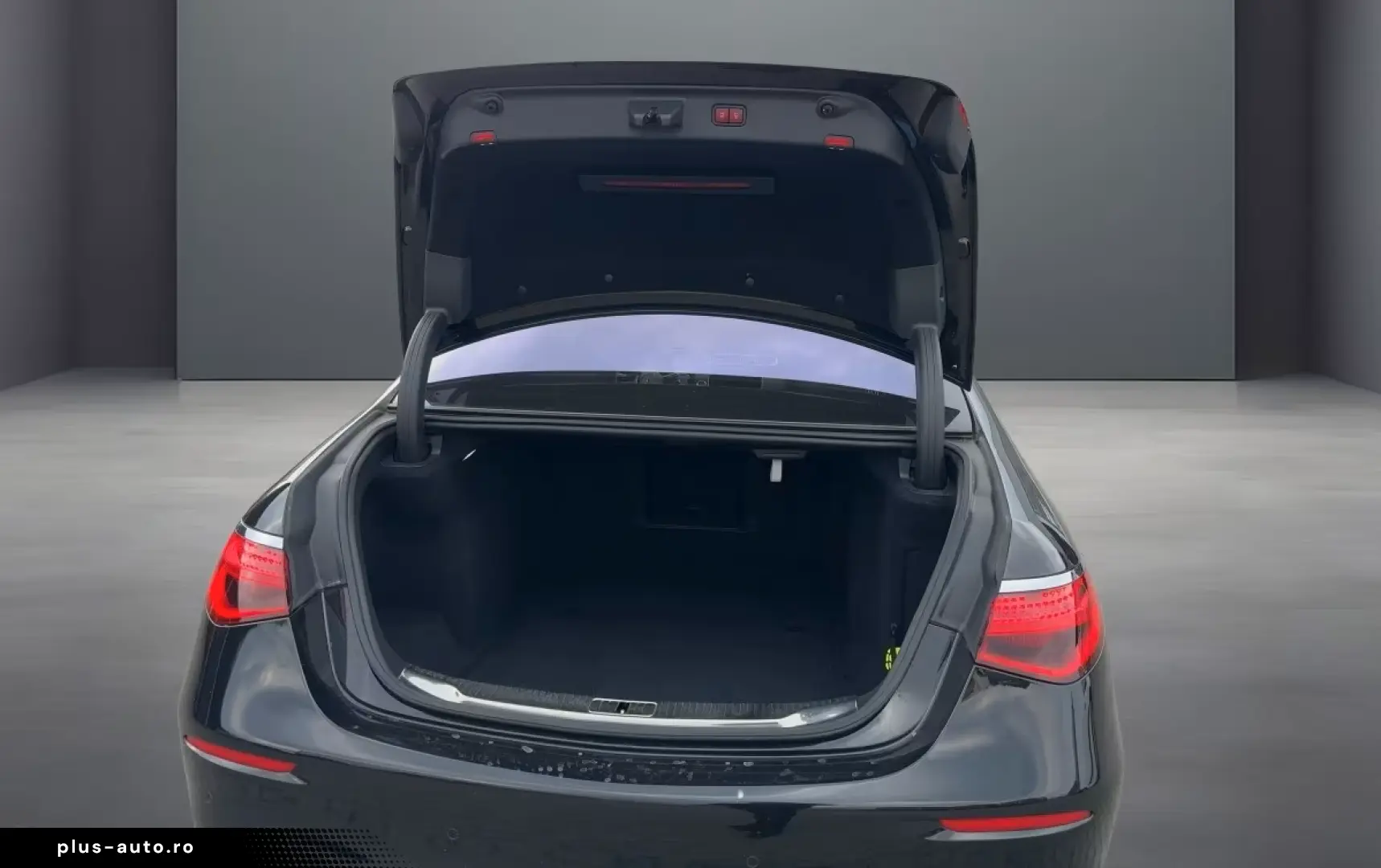 Mercedes-Benz S 500 4M AMG Burm HUD KeyGo