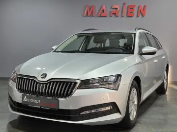 SKODA Superb 2.0 TDI DSG LED NAVI VIRTUAL KAMERA