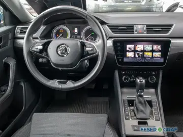 SKODA Superb Combi 1.4 TSI iV Style DSG LED   ACC