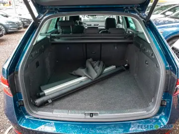 SKODA Superb Combi 1.4 TSI iV Style DSG LED   ACC