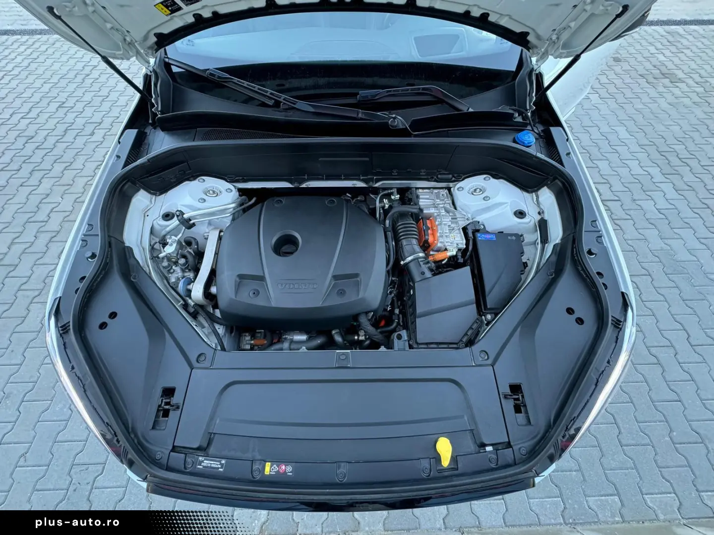 Volvo XC 90 T8 AWD Recharge Geartronic RDesign Edition 2021