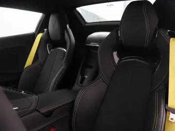 Chevrolet Corvette Stingray C8 Convertible