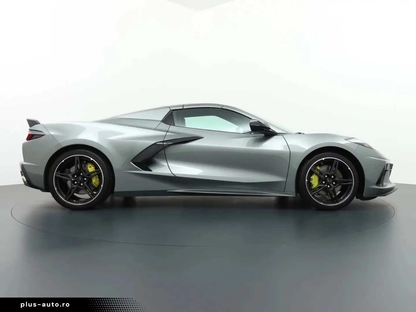 Chevrolet Corvette Stingray C8 Convertible