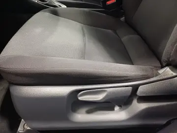 Toyota Yaris 1 5 VVT-i Hybrid Active Drive