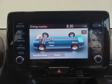 Toyota Yaris 1 5 VVT-i Hybrid Active Drive