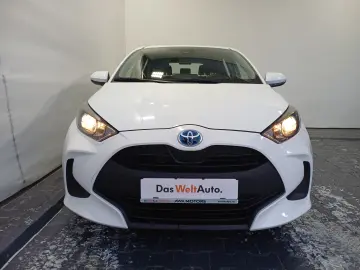 Toyota Yaris 1 5 VVT-i Hybrid Active Drive