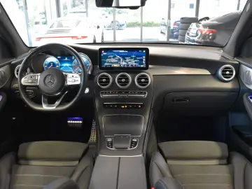 MERCEDES-BENZ GLC 300 d 4Matic 9G AMG LINE DIG.TACHO&hellip;