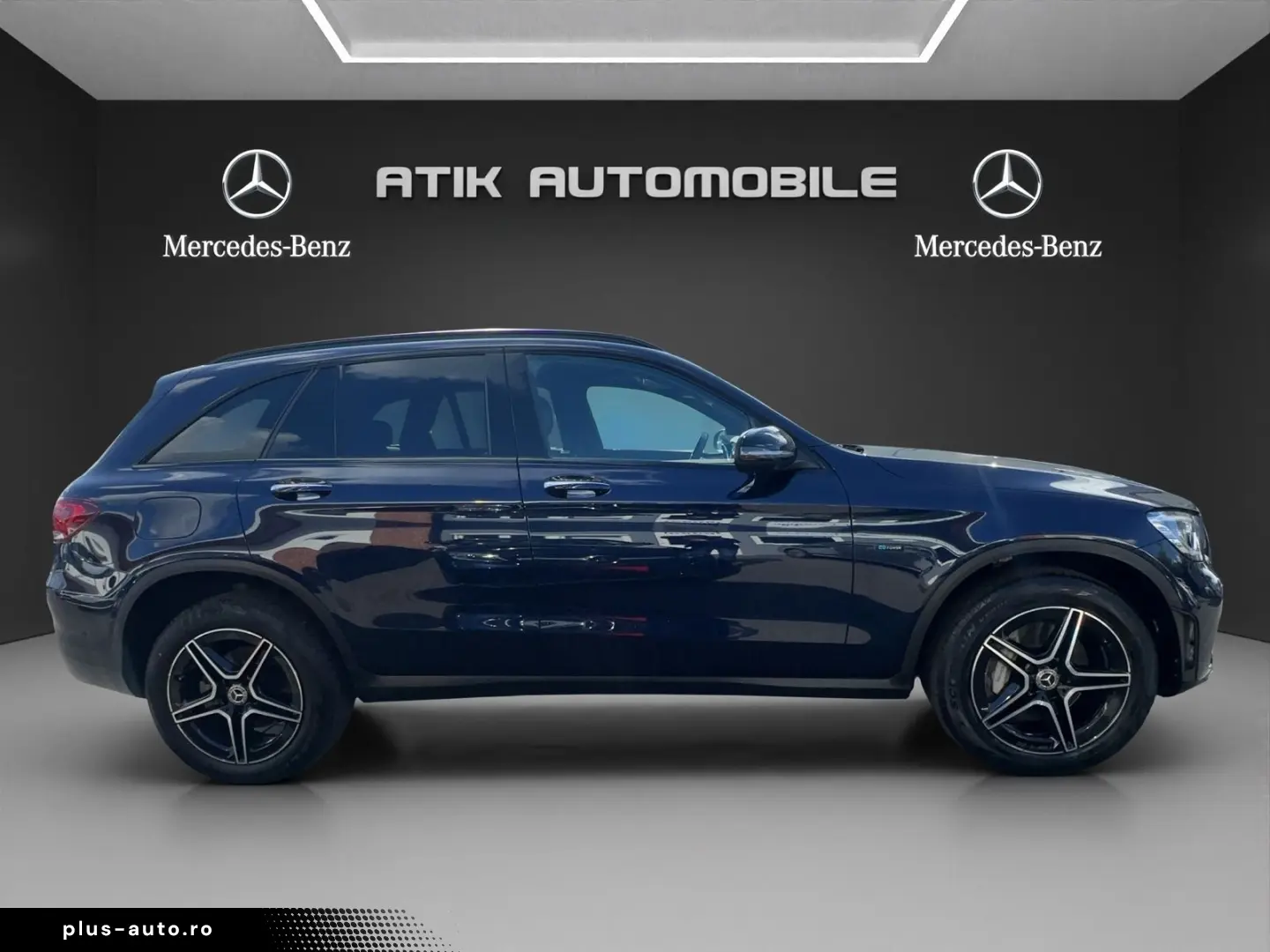 MERCEDES-BENZ GLC 300 de AMG