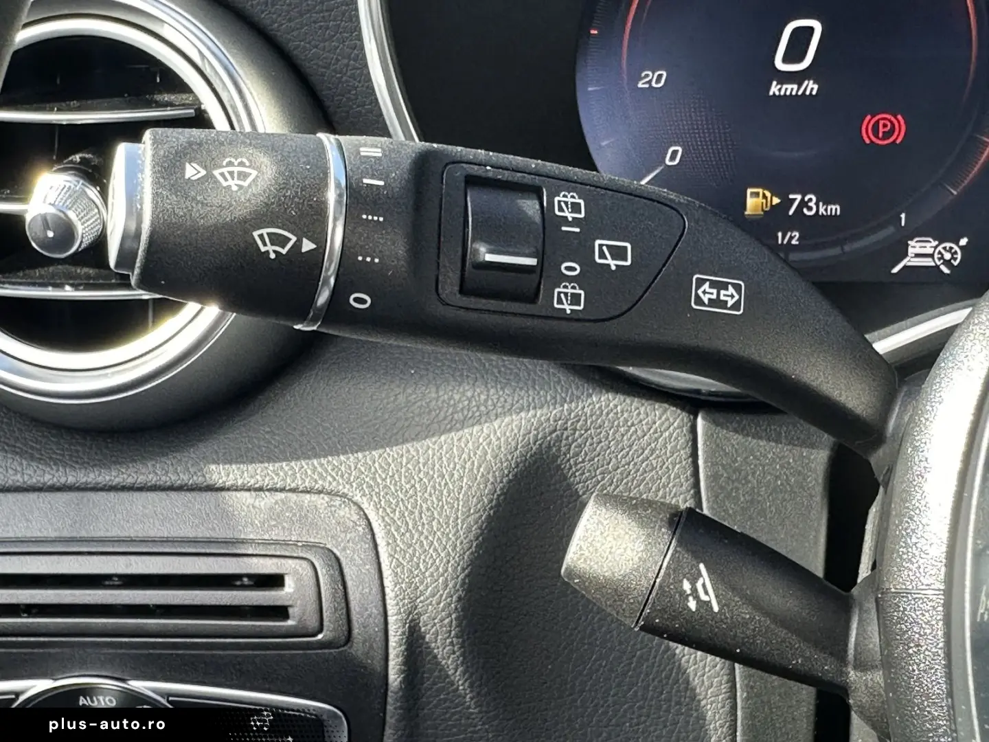 MERCEDES-BENZ GLC 300 de AMG