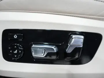 BMW X6 xD30d M Sport  INDIVIDUAL