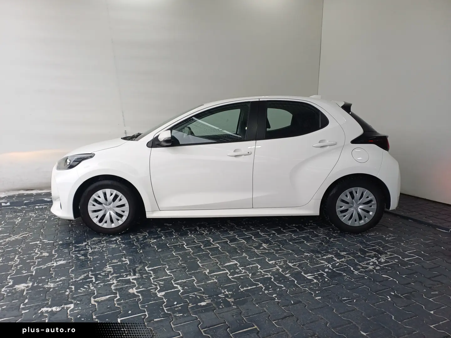 Toyota Yaris 1 5 VVT-i Hybrid Active Drive